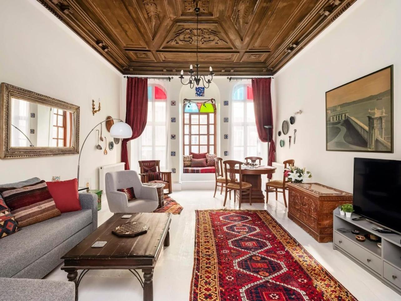 High Ceiling Authentic Historic Ottoman Home! #49 Стамбул Экстерьер фото